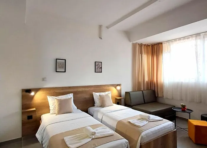 Апартаменти Mikas *